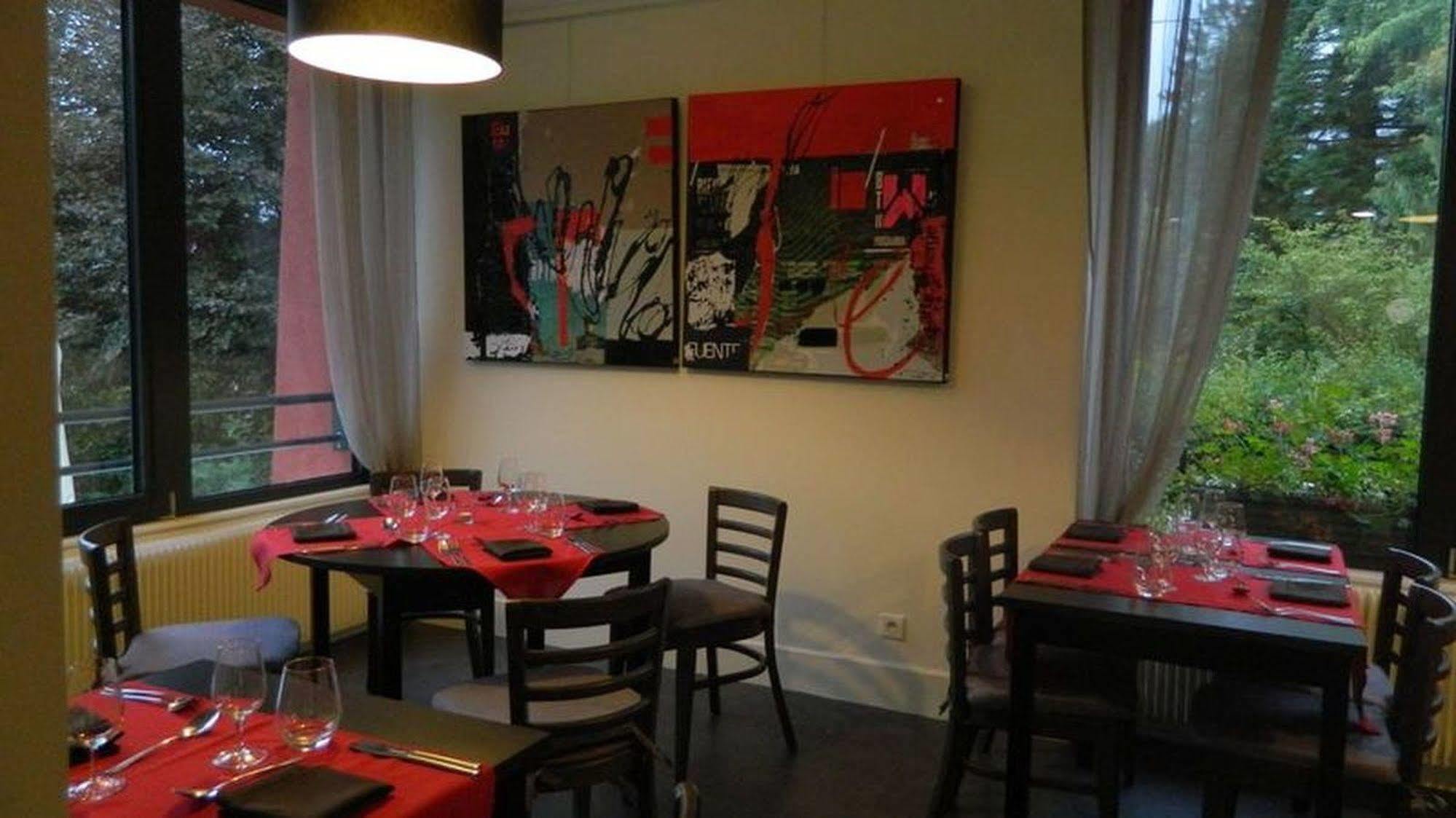 Hotel Restaurant L Echo Du Lac Жерарме Экстерьер фото